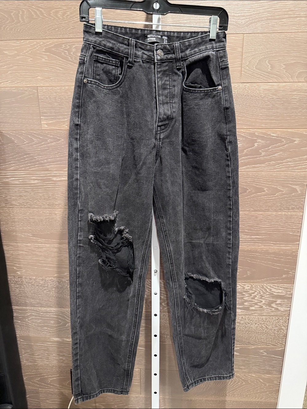 Black Distressed Boyfriend Jeans